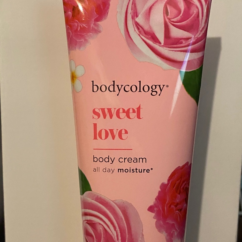 Bodycology Sweet Love Body Cream - Pink